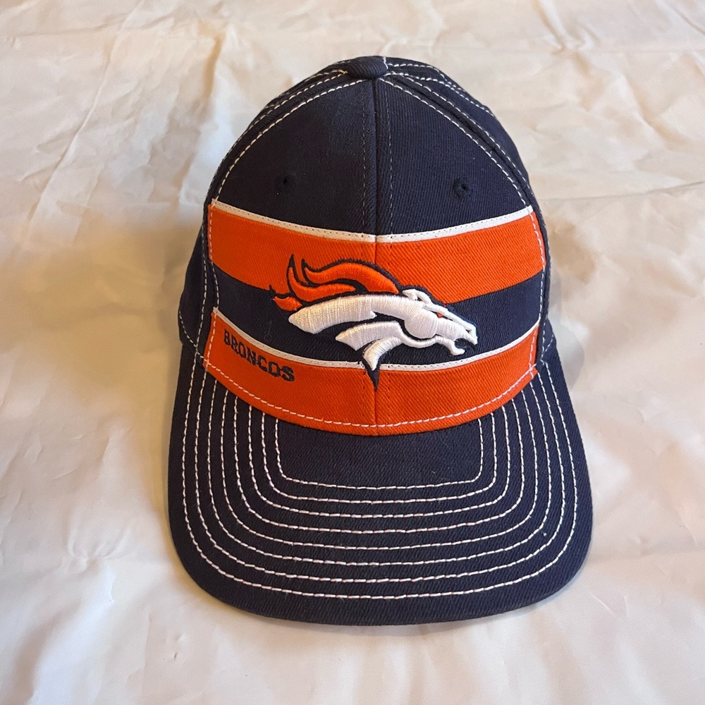 Denver Broncos OnField Reebok FitMax 7.0 Fitted Hat Cap XL/L NFL